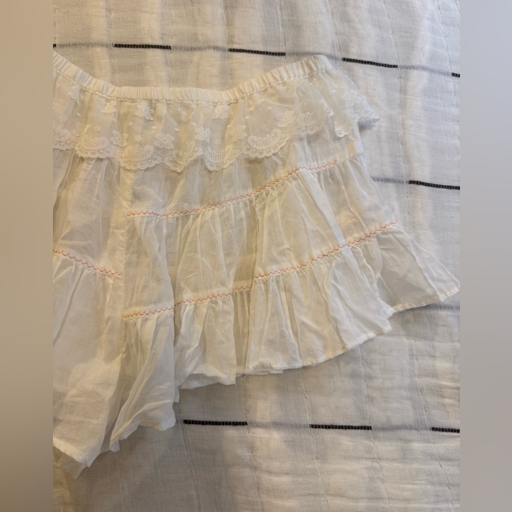 Free People In Full Swing Shorts White Lace Ruffle Boho M - Picture 13 of 14